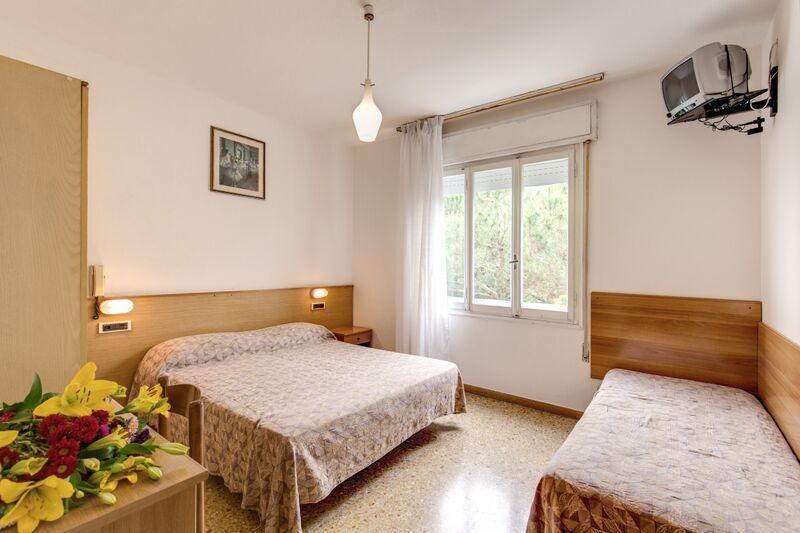 Hotel Manzoni Lido di Jesolo Bilik gambar
