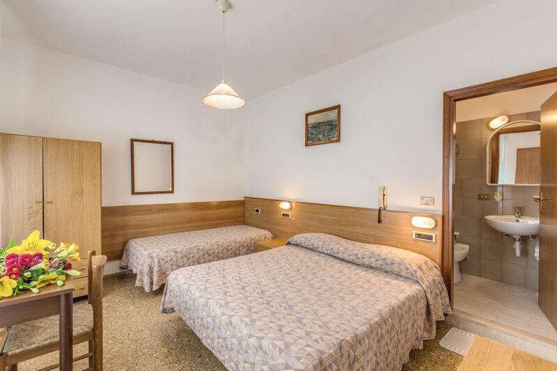 Hotel Manzoni Lido di Jesolo Luaran gambar