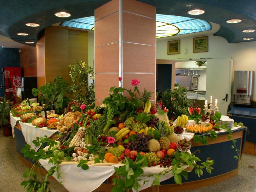 Hotel Manzoni Lido di Jesolo Luaran gambar