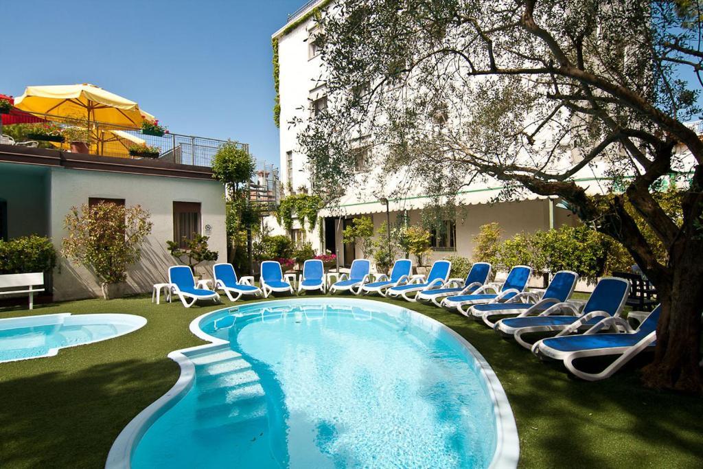 Hotel Manzoni Lido di Jesolo Luaran gambar